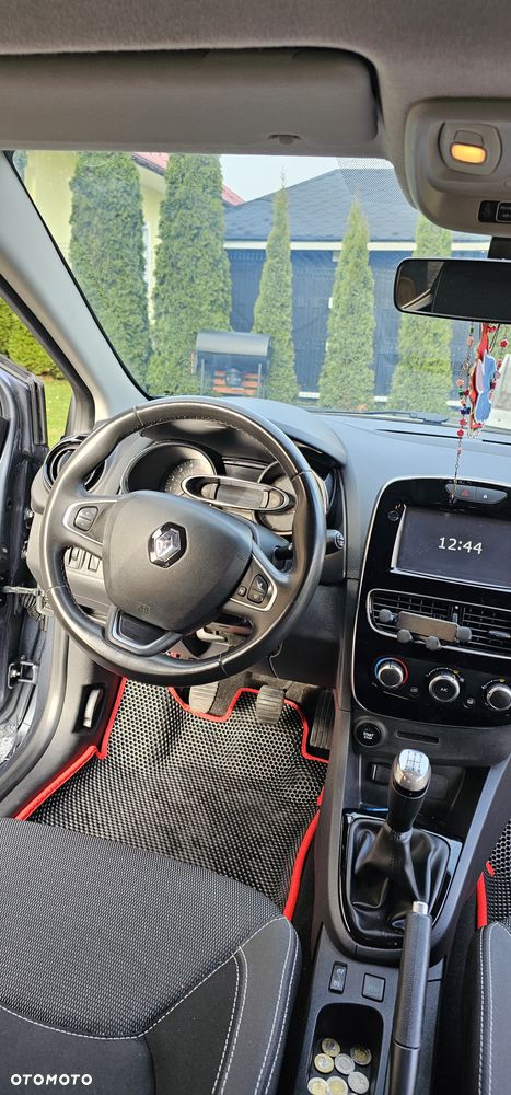 Renault Clio - 16