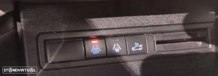 Peugeot 3008 1.5 BlueHDi GT EAT8 - 12