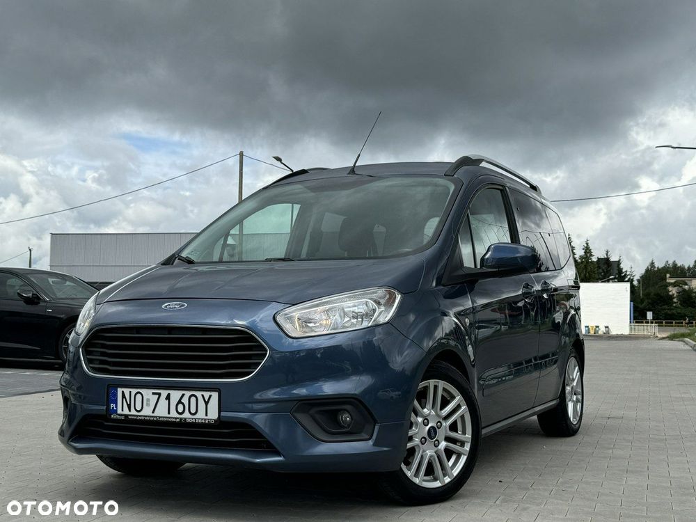 Ford Tourneo Courier - 5