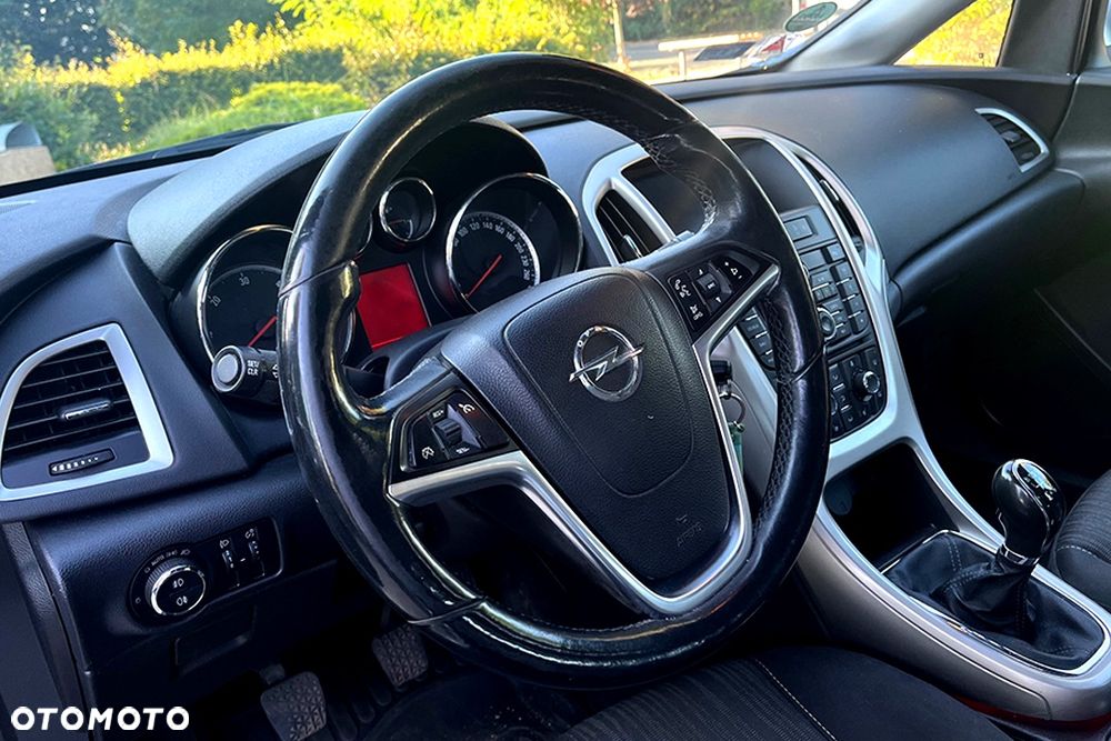 Opel Astra 1.7 CDTI DPF Cosmo - 6