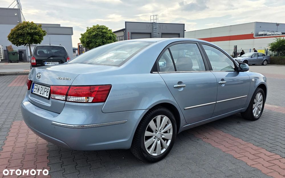 Hyundai Sonata 2.0 GLS - 4