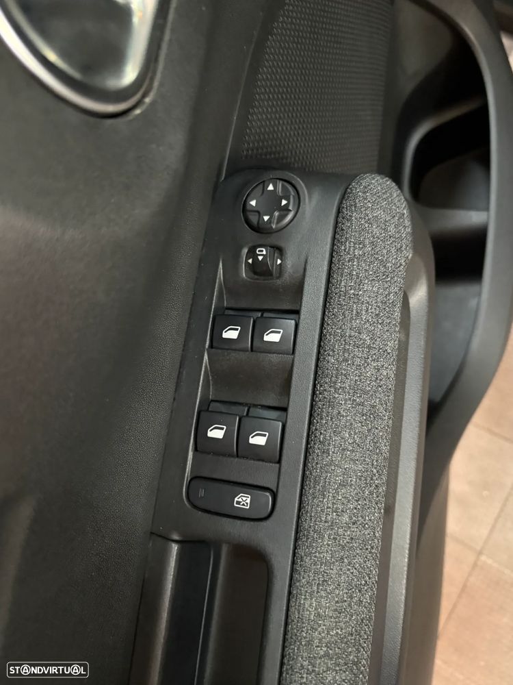 Citroën C3 Aircross 1.2 PureTech C-Series - 14