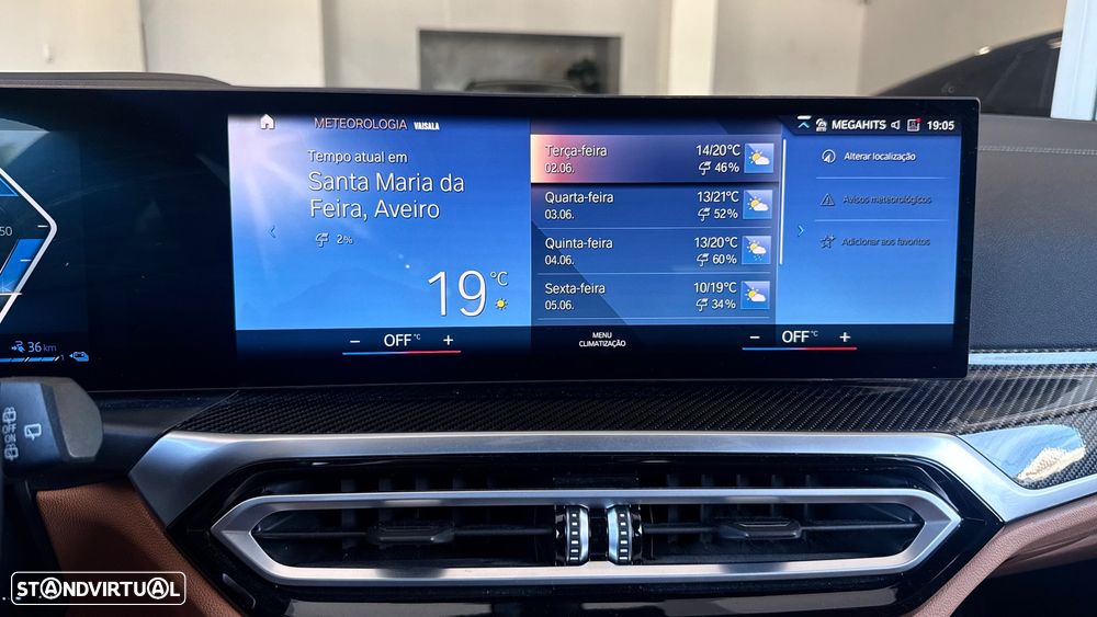 BMW 330 e Pack Desportivo M Pro Auto - 30