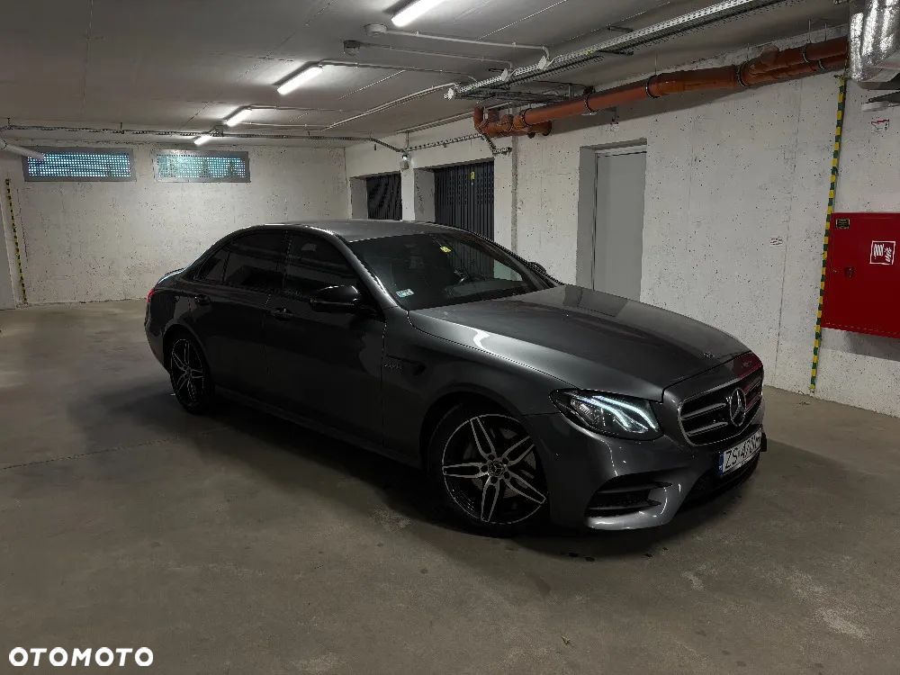 Mercedes-Benz Klasa E 220 d 4-Matic 9G-TRONIC - 16