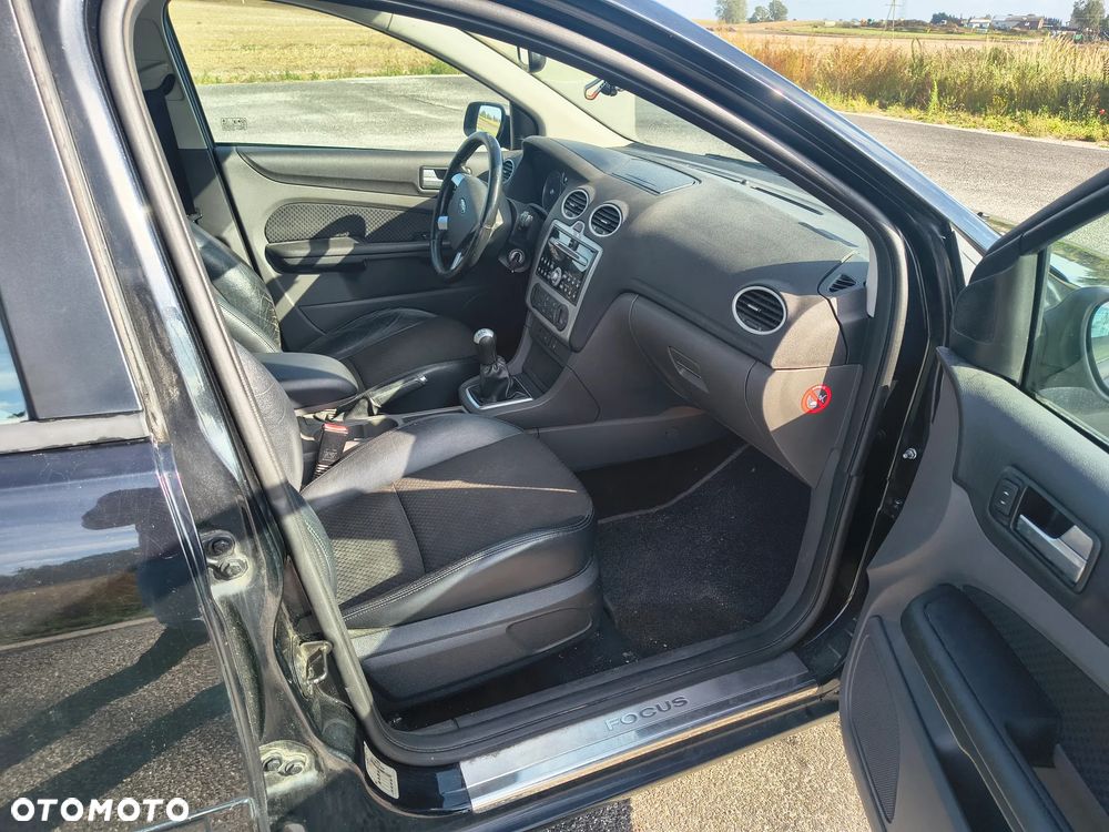 Ford Focus 1.6 Ti-VCT Platinium X - 8