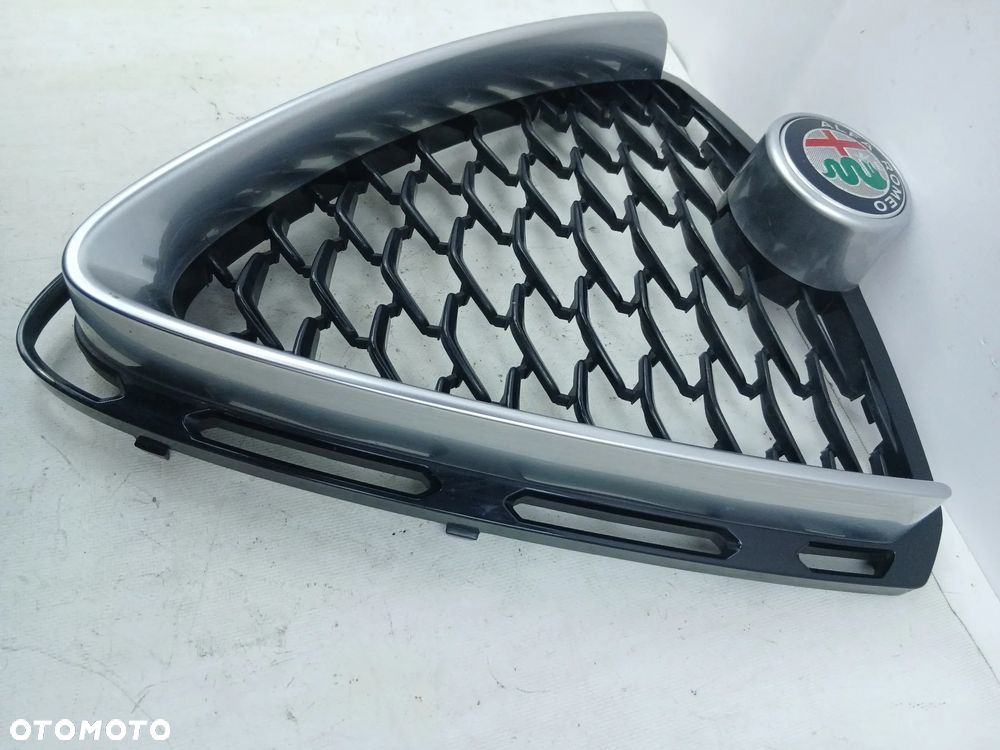 Atrapa grill Alfa Romeo Stelvio LIFT FL - 4