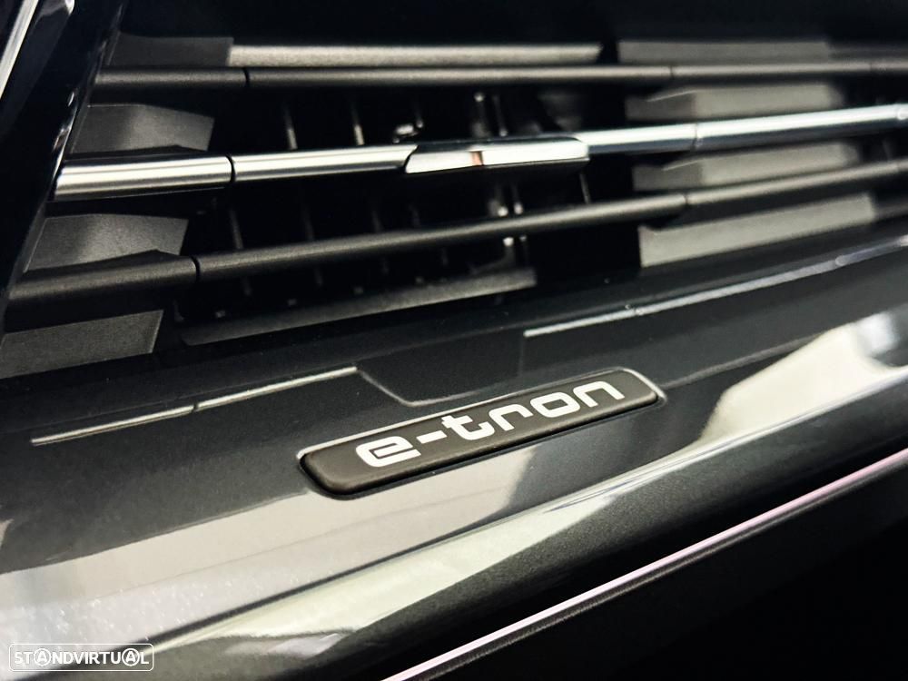 Audi Q4 e-tron 40 82 kWH - 32