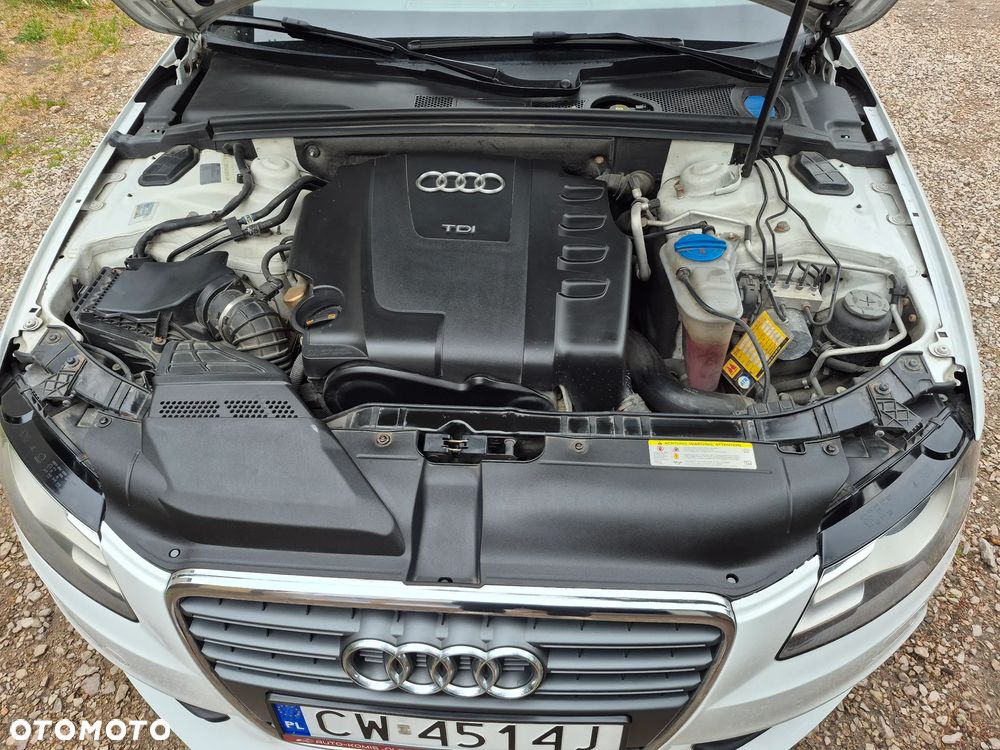 Audi A4 Avant 2.0 TDI DPF Attraction - 25