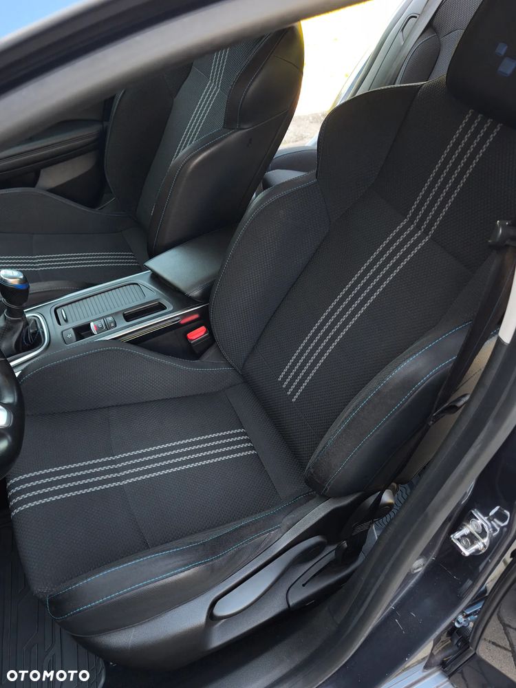 Renault Megane ENERGY dCi 130 GT LINE - 19