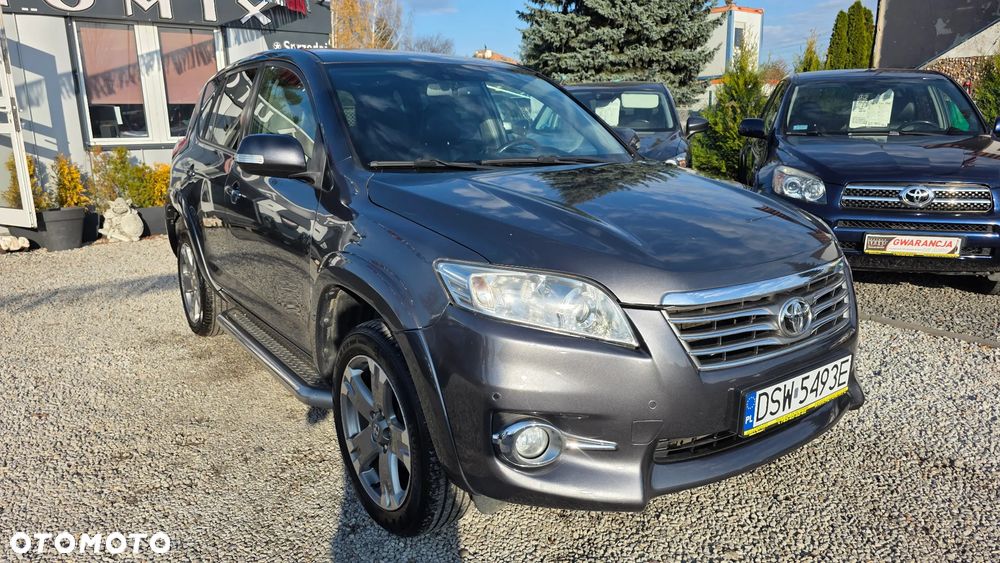 Toyota RAV4 - 24