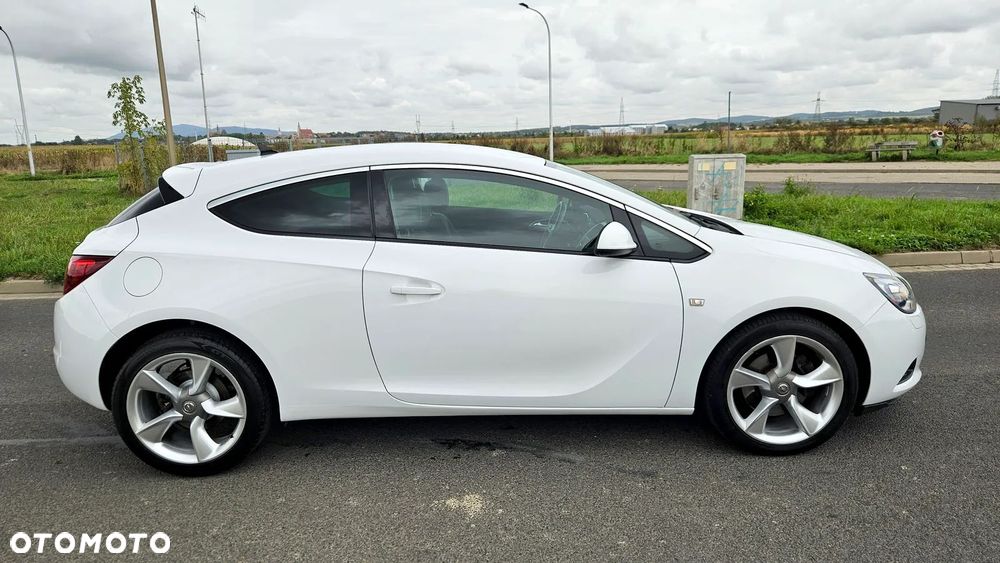 Opel Astra IV GTC 2.0 CDTI Sport S&S - 30