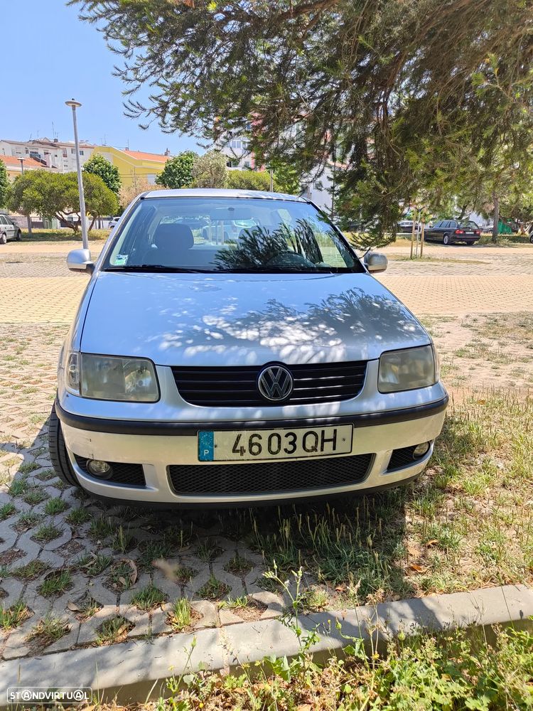 VW Polo 1.0 Highline AC - 1