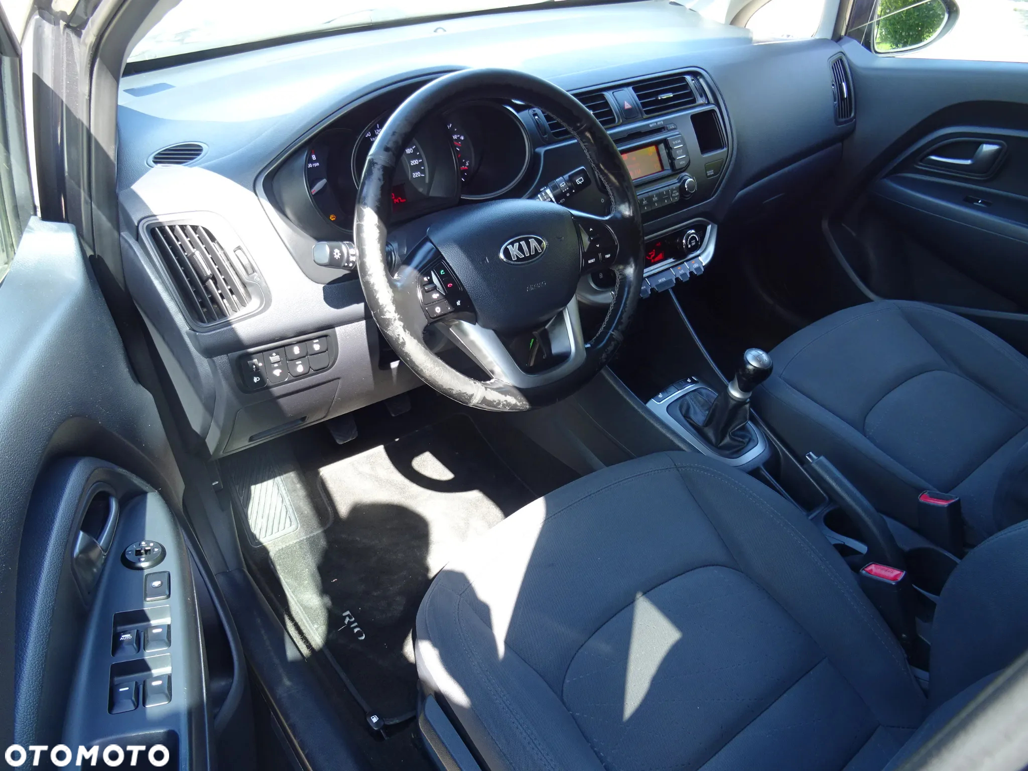 Kia Rio 1.2 XL - 7