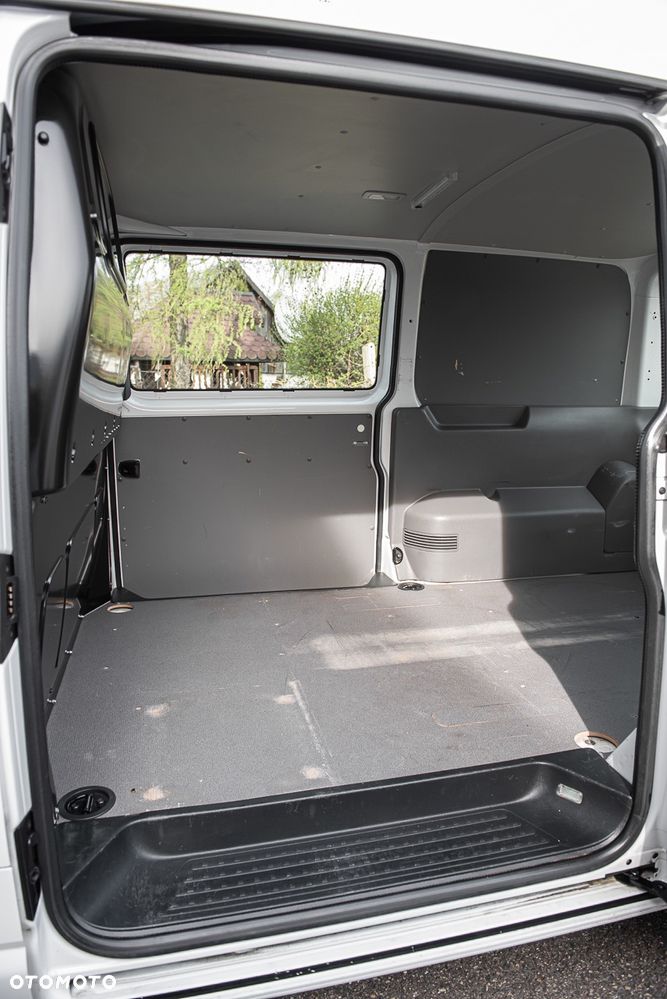 Volkswagen Transporter 6.1 - 25