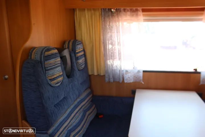 Ford Transit CHAUSSON FLASH S3 - 23