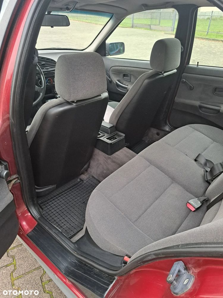 BMW Seria 3 318i Touring - 21