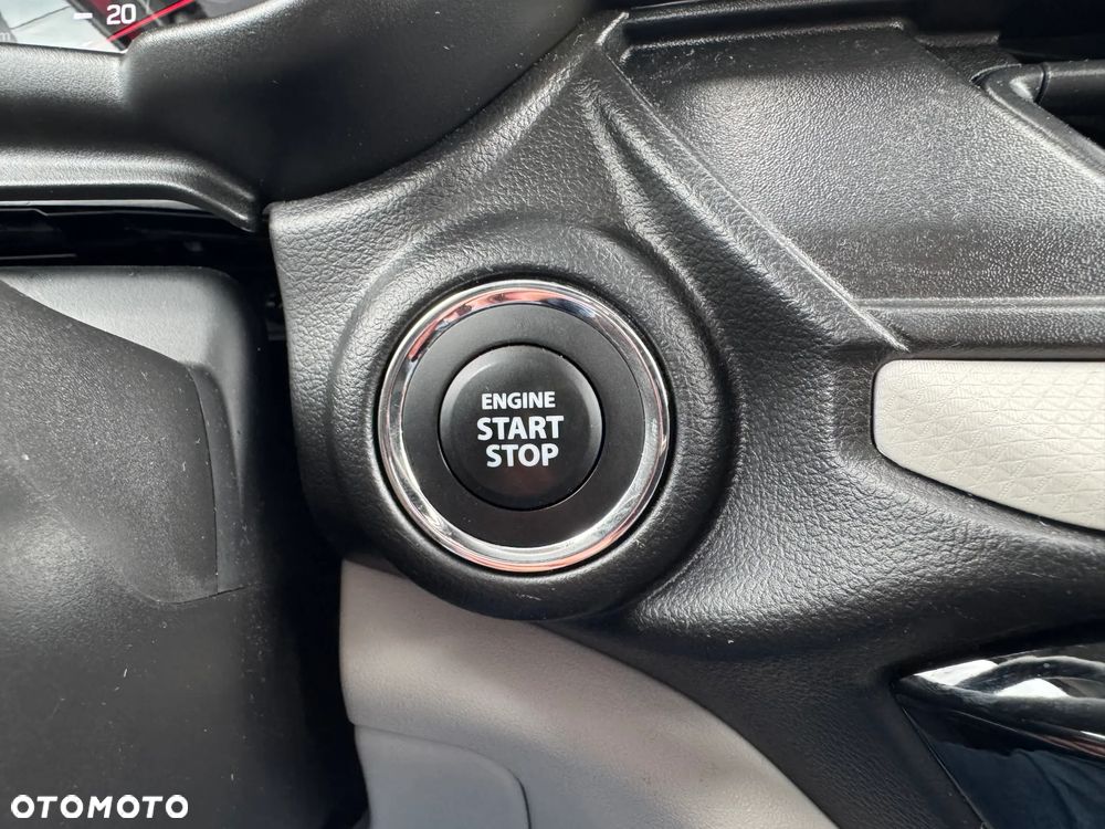 Suzuki Swift 1.2 Dualjet SHVS Premium Plus - 23