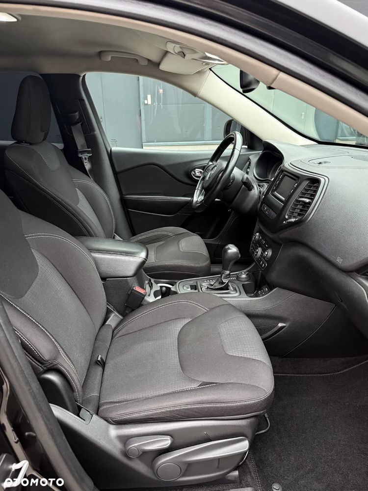 Jeep Cherokee 2.0 MJD Active Drive I Longitude - 30