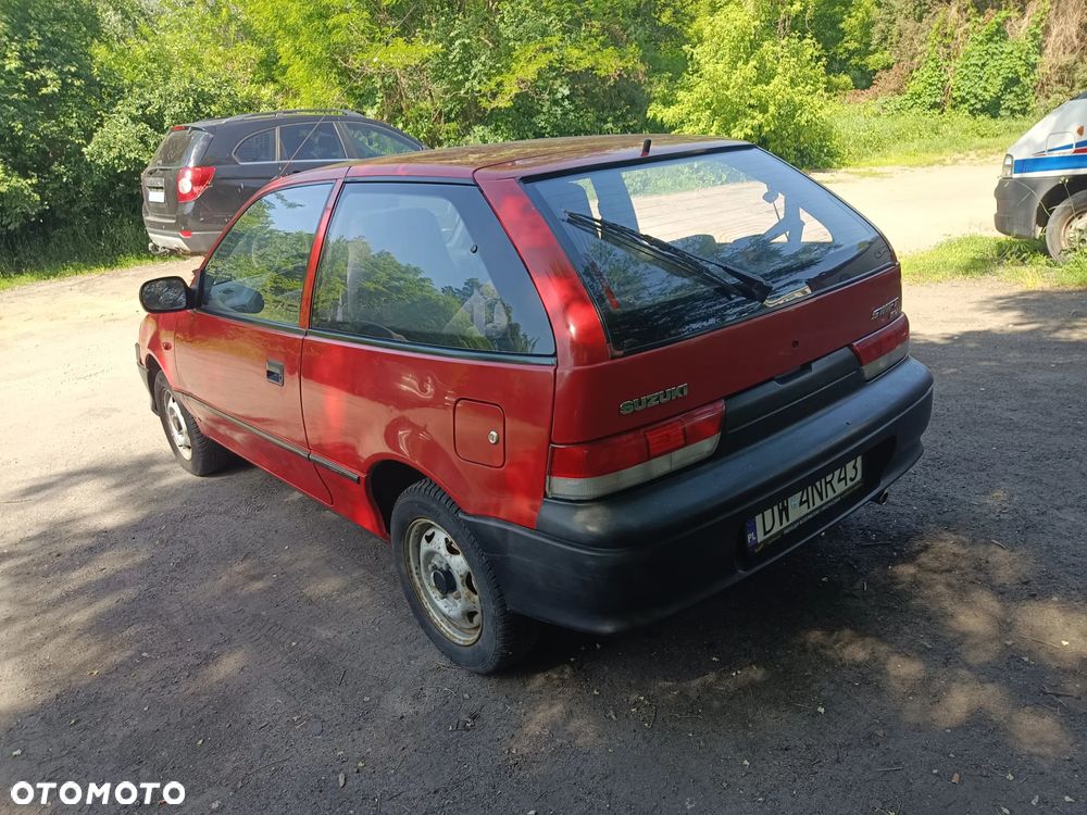 Suzuki Swift 1.0 GL - 5