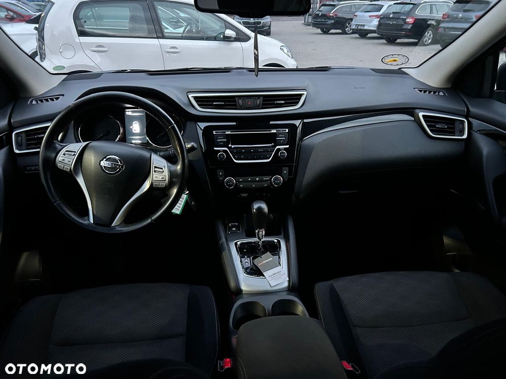 Nissan Qashqai - 16