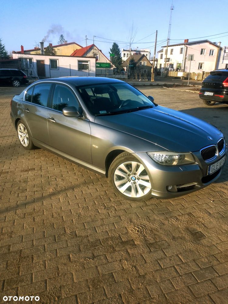 BMW Seria 3 318d - 1