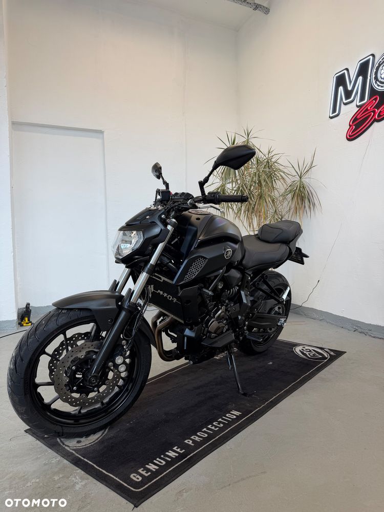 Yamaha MT - 5