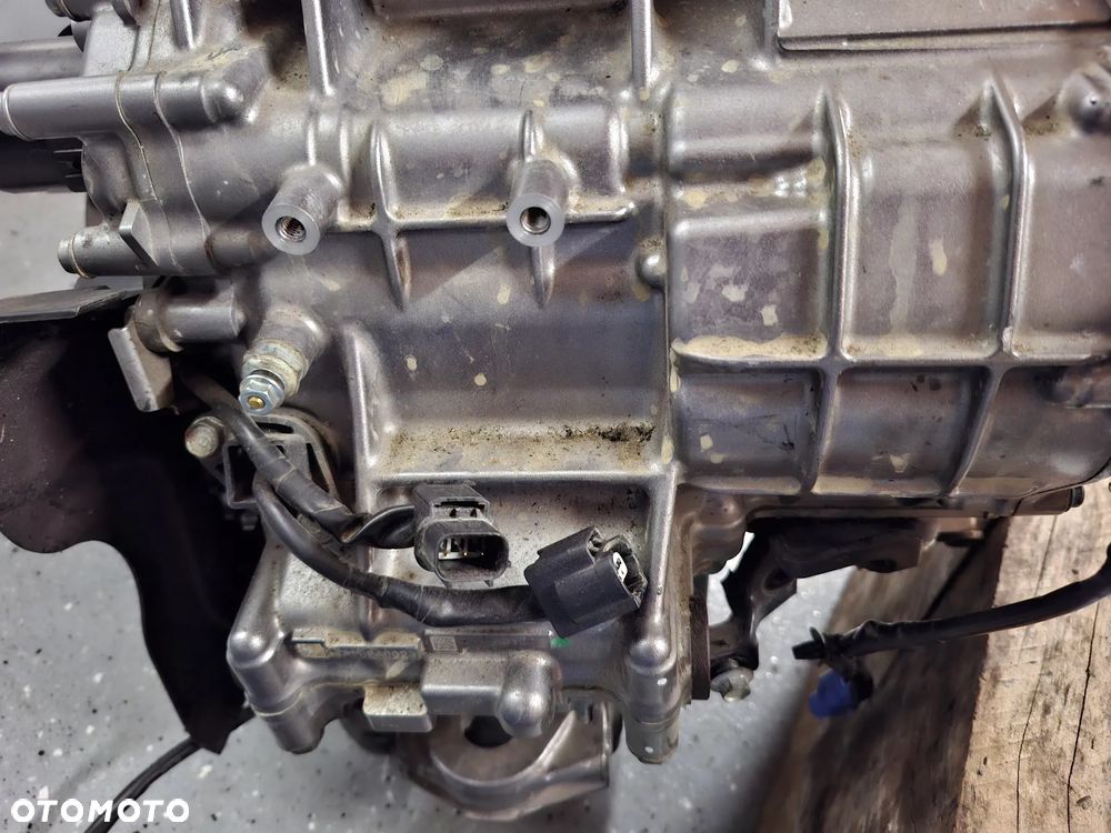 Honda CRF 1000 DCT Africa Twin silnik engine - 5