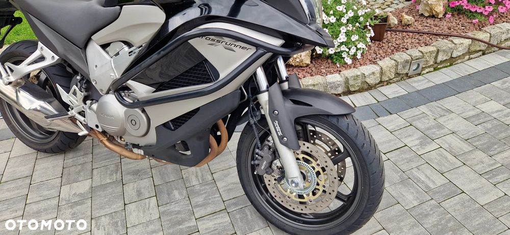 Honda VFR - 2