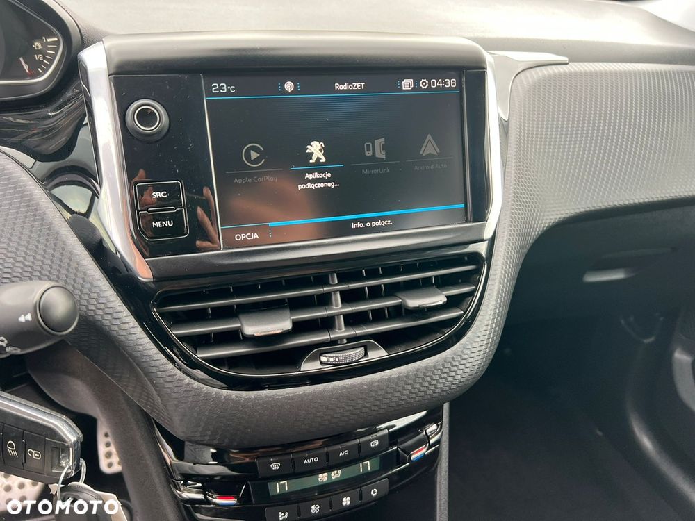 Peugeot 2008 PureTech 110 Stop&Start EAT6 GT-Line Edition - 17