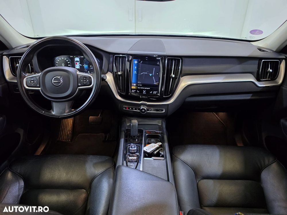 Volvo XC 60 T6 AWD Recharge Geartronic Inscription - 6