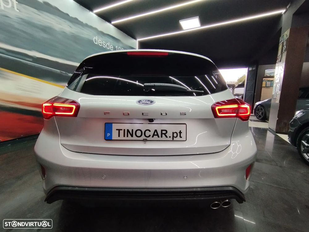 Ford Focus 1.0 EcoBoost MHEV ST-Line - 11