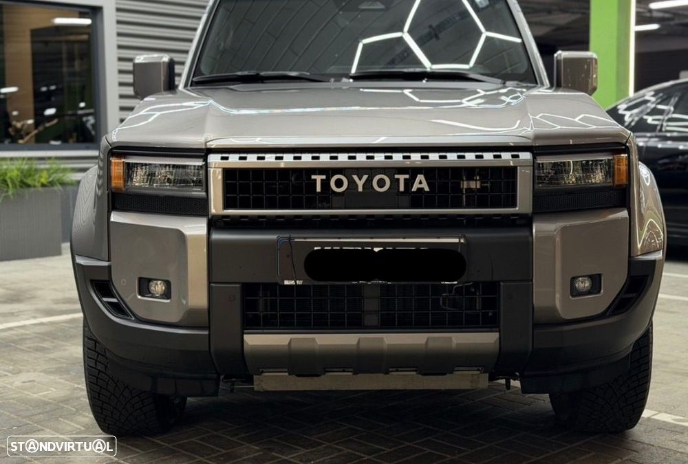 Toyota Land Cruiser Prado - 1