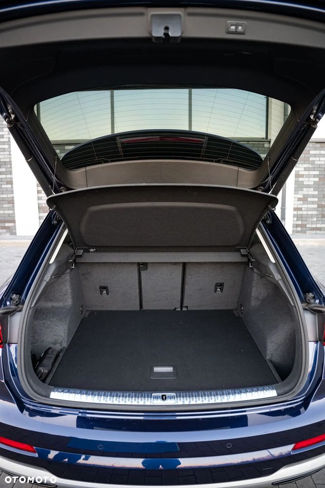 Audi Q3 35 TFSI S-Line - 23