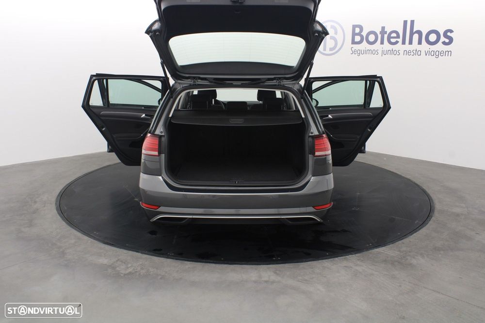 VW Golf Variant 1.6 TDi Highline - 14