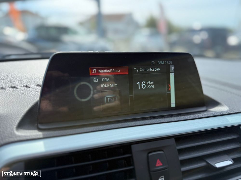 BMW 116 d Advantage Auto - 28