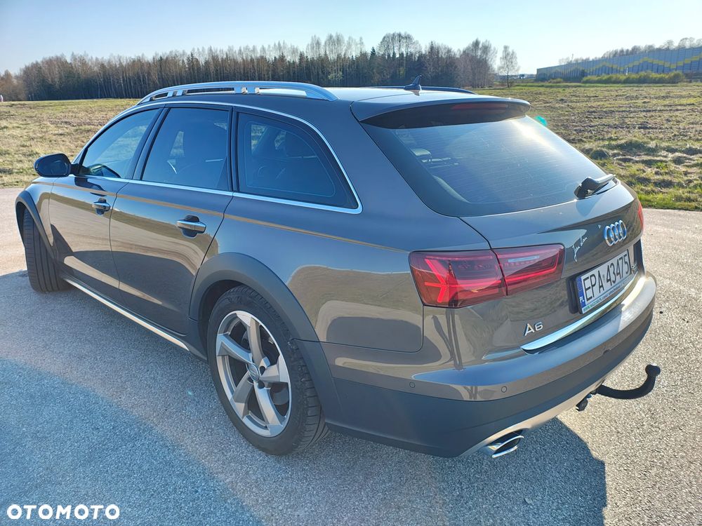 Audi A6 Allroad - 10