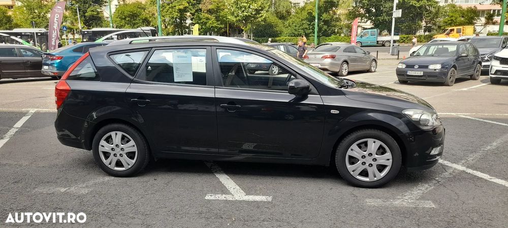 Kia Ceed - 6