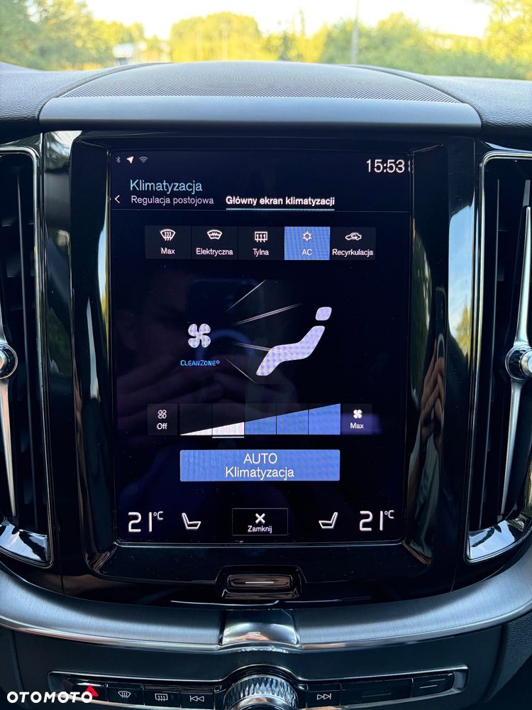 Volvo XC 60 B5 D AWD Plus Dark - 14