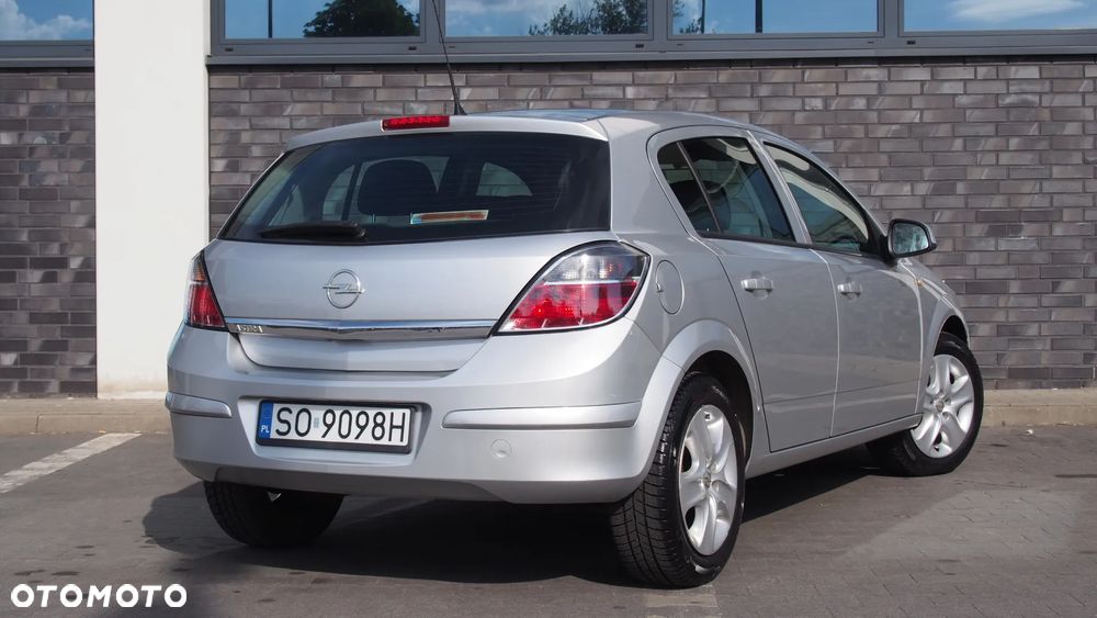 Opel Astra 1.6 Enjoy - 5