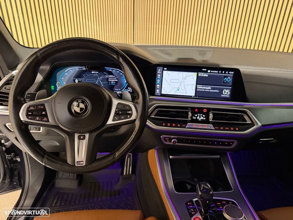 BMW X5 45 e xDrive Pack M - 8