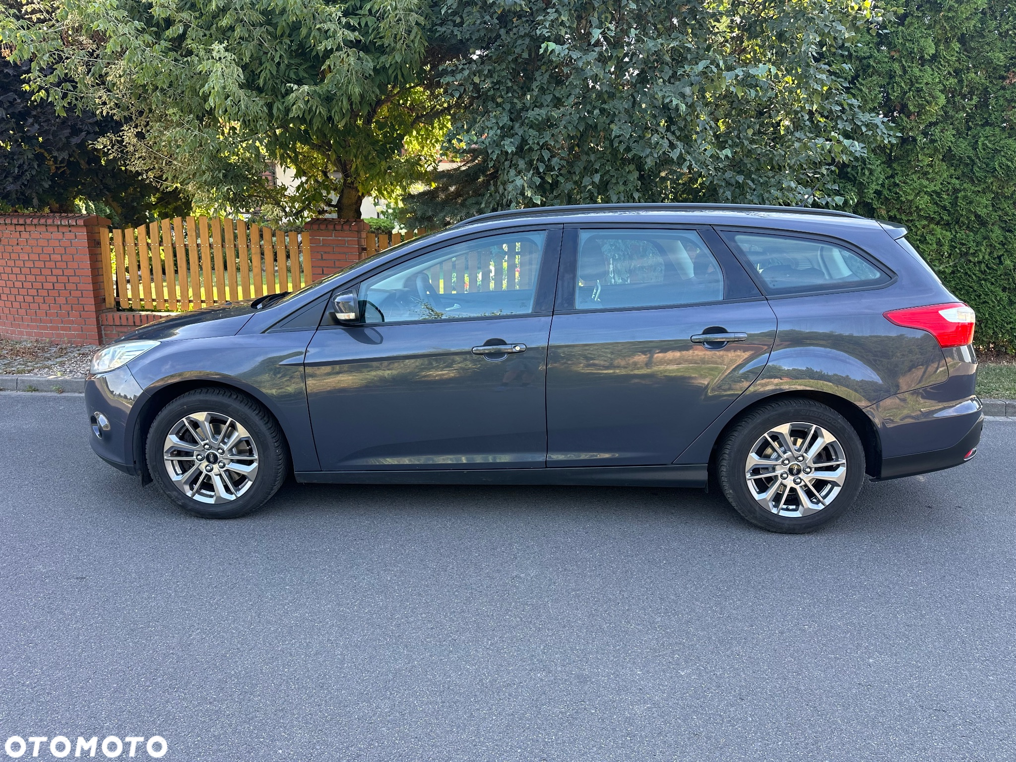Ford Focus 1.6 SYNC Edition - 35