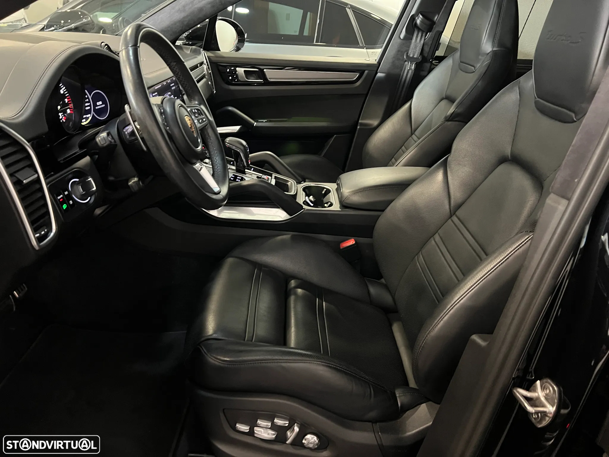 Porsche Cayenne Coupé Turbo S E-Hybrid - 18