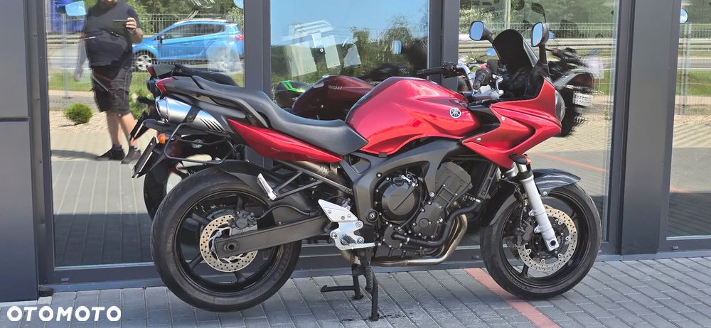 Yamaha FZ6 - 4