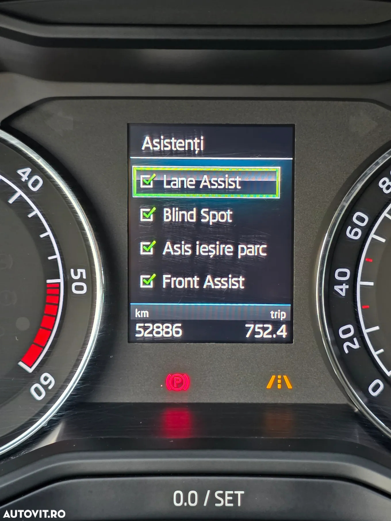 Skoda Superb 2.0 TDI DSG Style - 19