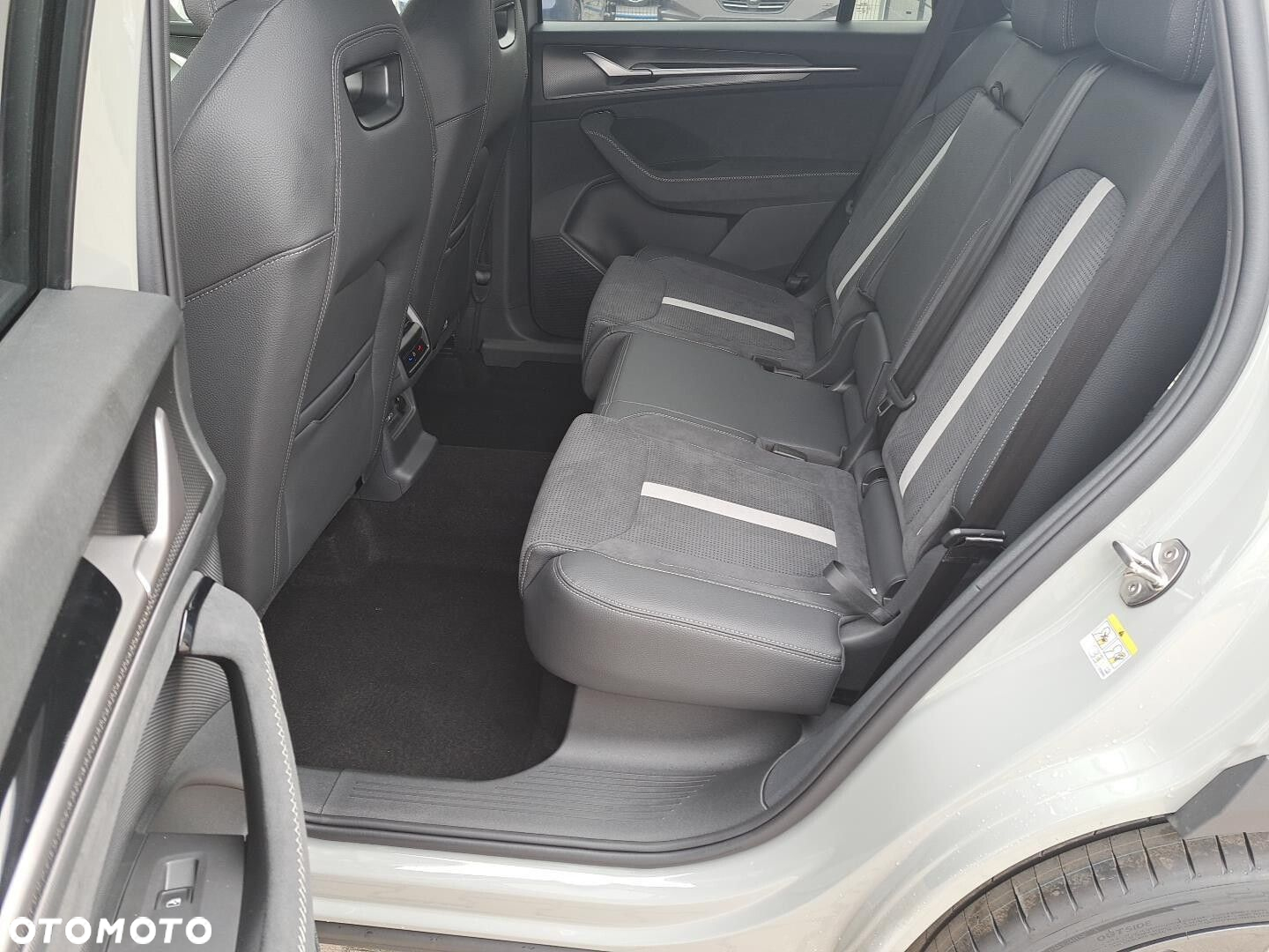 Skoda Kodiaq 2.0 TSI 4x4 Sportline DSG - 32