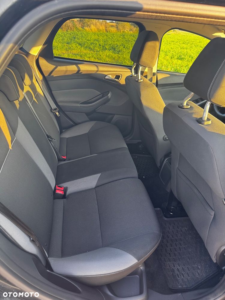 Ford Focus 1.6 Edition Start - 11