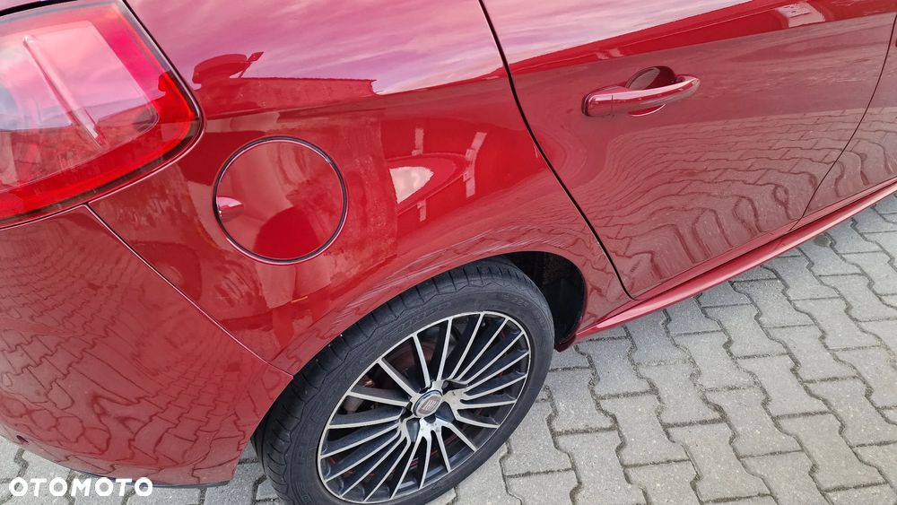 Fiat Bravo 1.9 Multijet 16V Sport - 24