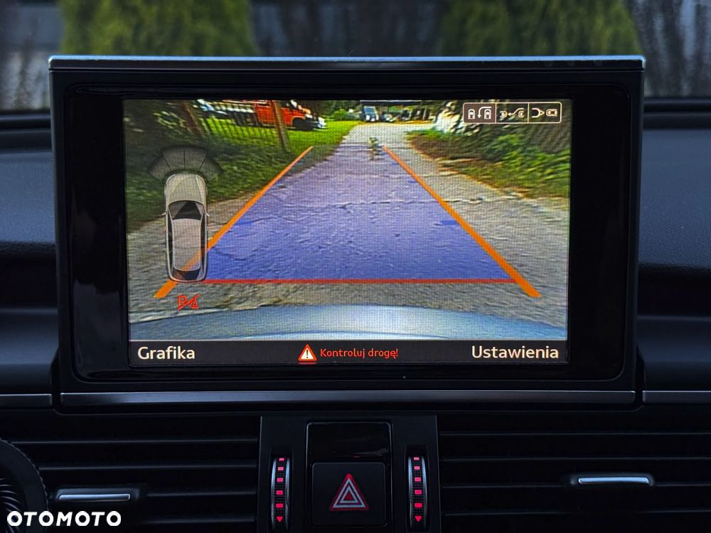 Audi A6 Avant 2.0 TDI Ultra DPF S tronic - 32