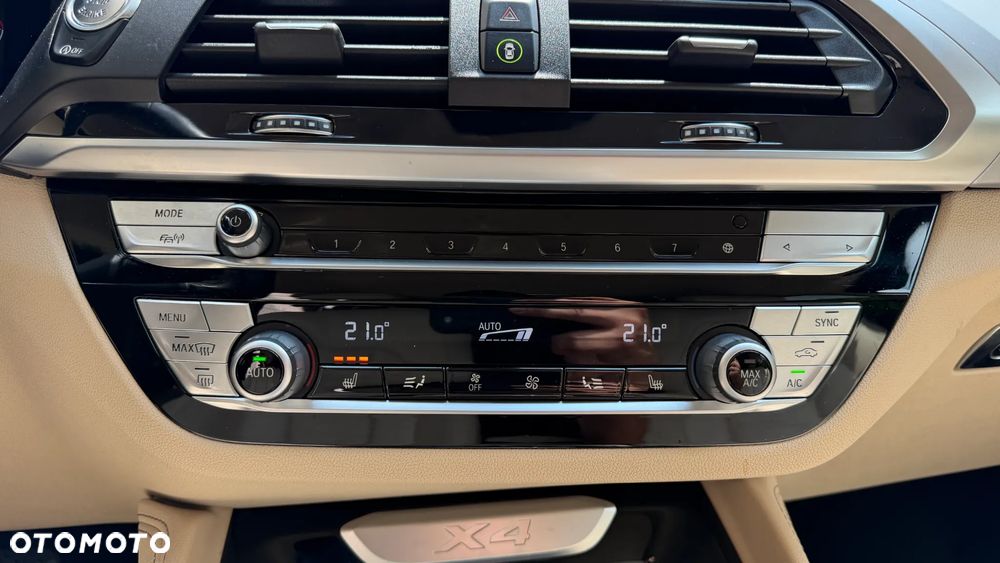 BMW X4 xDrive20i M Sport - 33