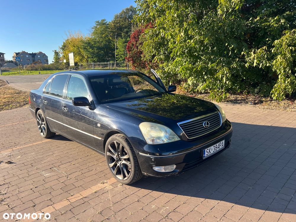 Lexus LS - 7